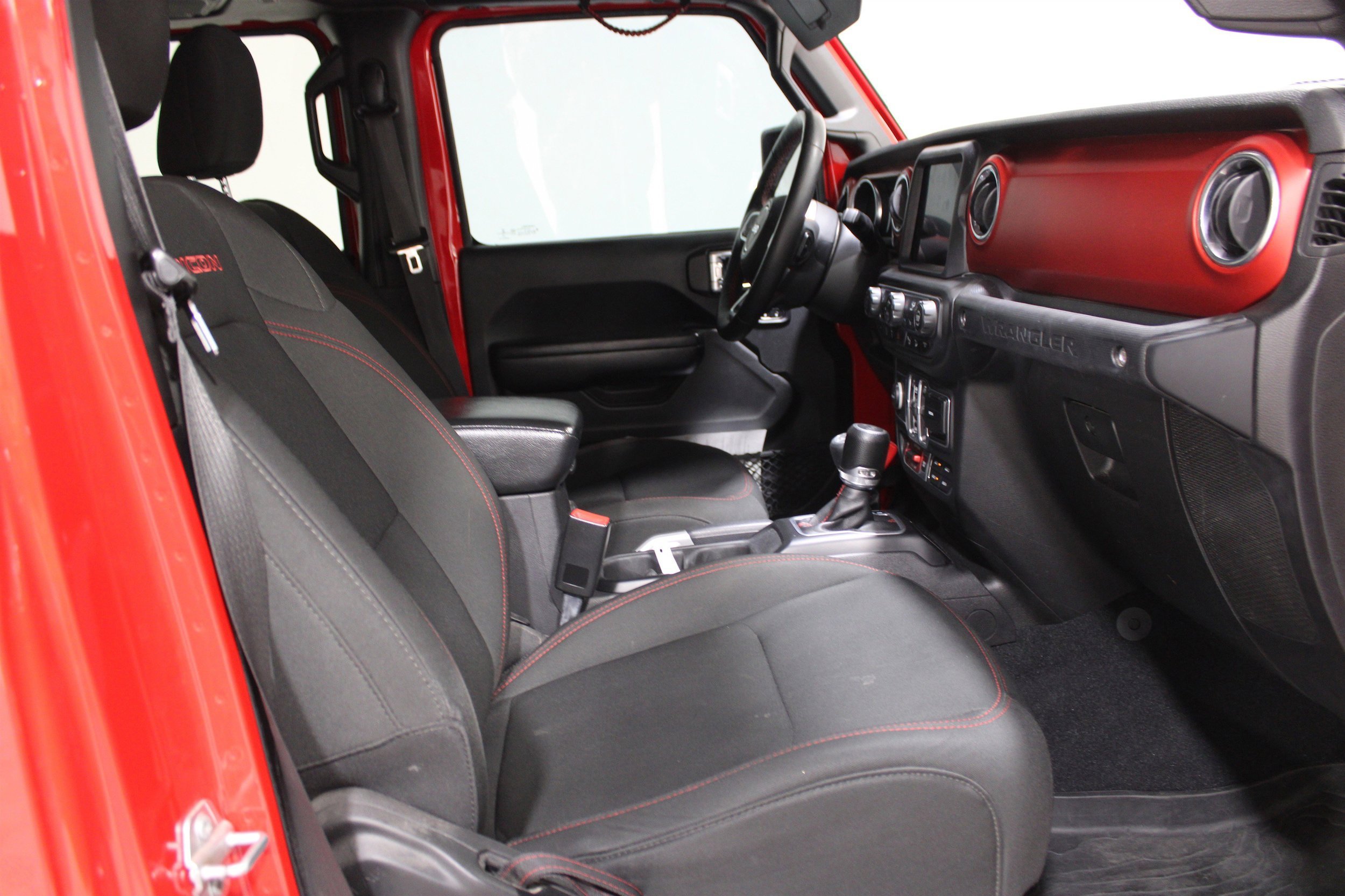 Used 2018 Firecracker Red Clearcoat Jeep Rubicon image 23