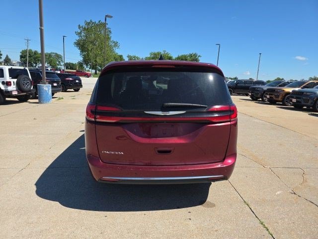 Certified Used 2023 Velvet Red Pearlcoat Chrysler Touring L image 6