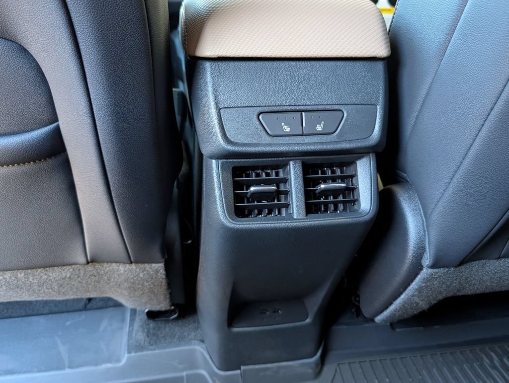 New 2027 Mosaic Black Metallic Chevrolet ACTIV image 6