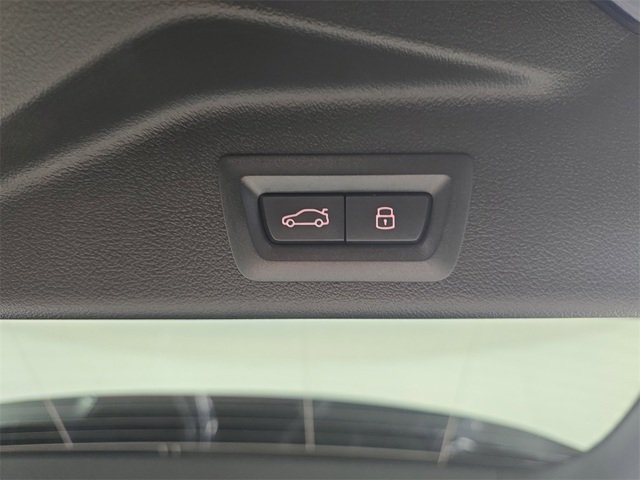 Certified Used 2026 Tanzanite Blue II Metallic BMW xDrive40i image 13