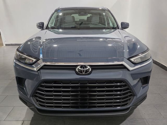 Used 2026 White Toyota XLE image 8