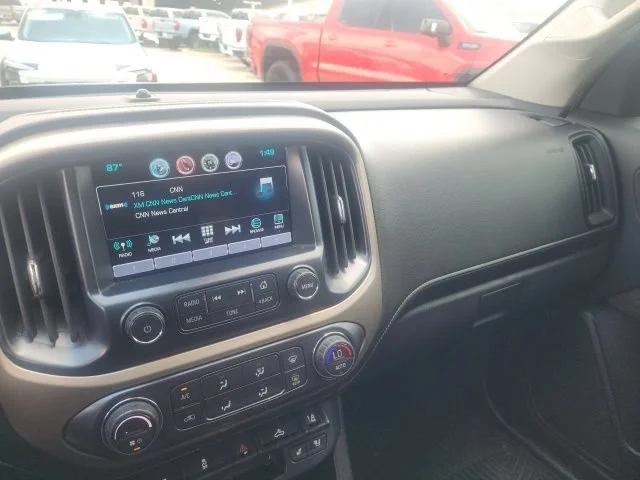 Used 2017 ONYX BLACK GMC 2WD Denali image 8