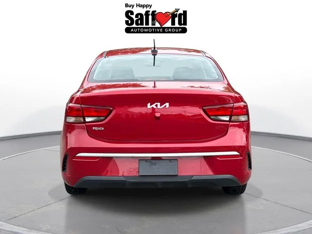 Used 2023 Red Kia S image 6