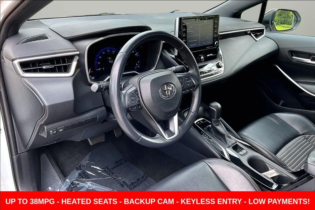 Used 2022 White Toyota APEX XSE image 17