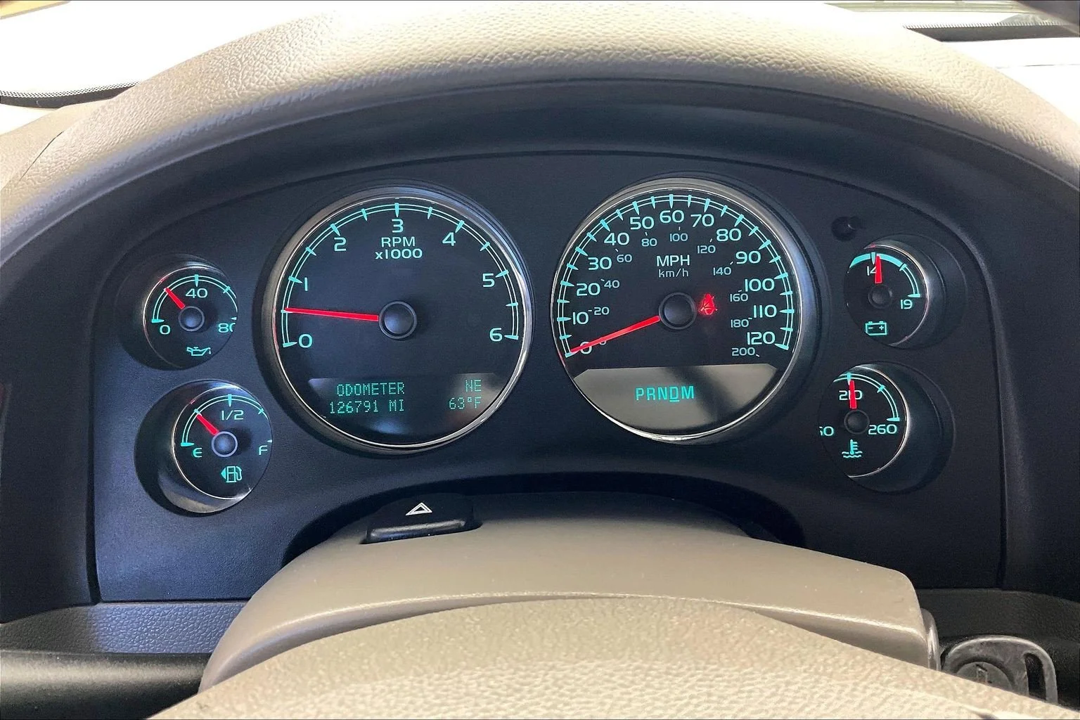 Used 2013 Silver Ice Metallic Chevrolet LT image 22