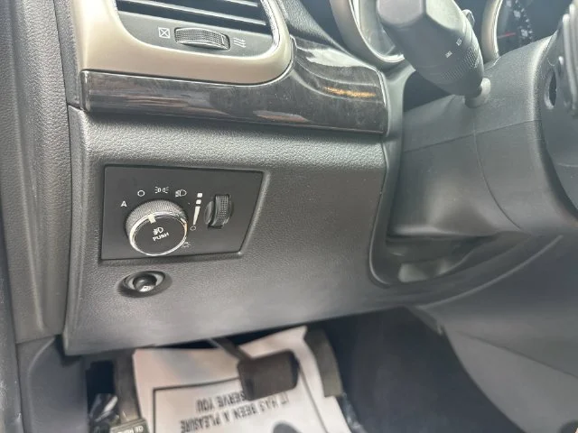 Used 2012 Black Jeep Laredo image 26