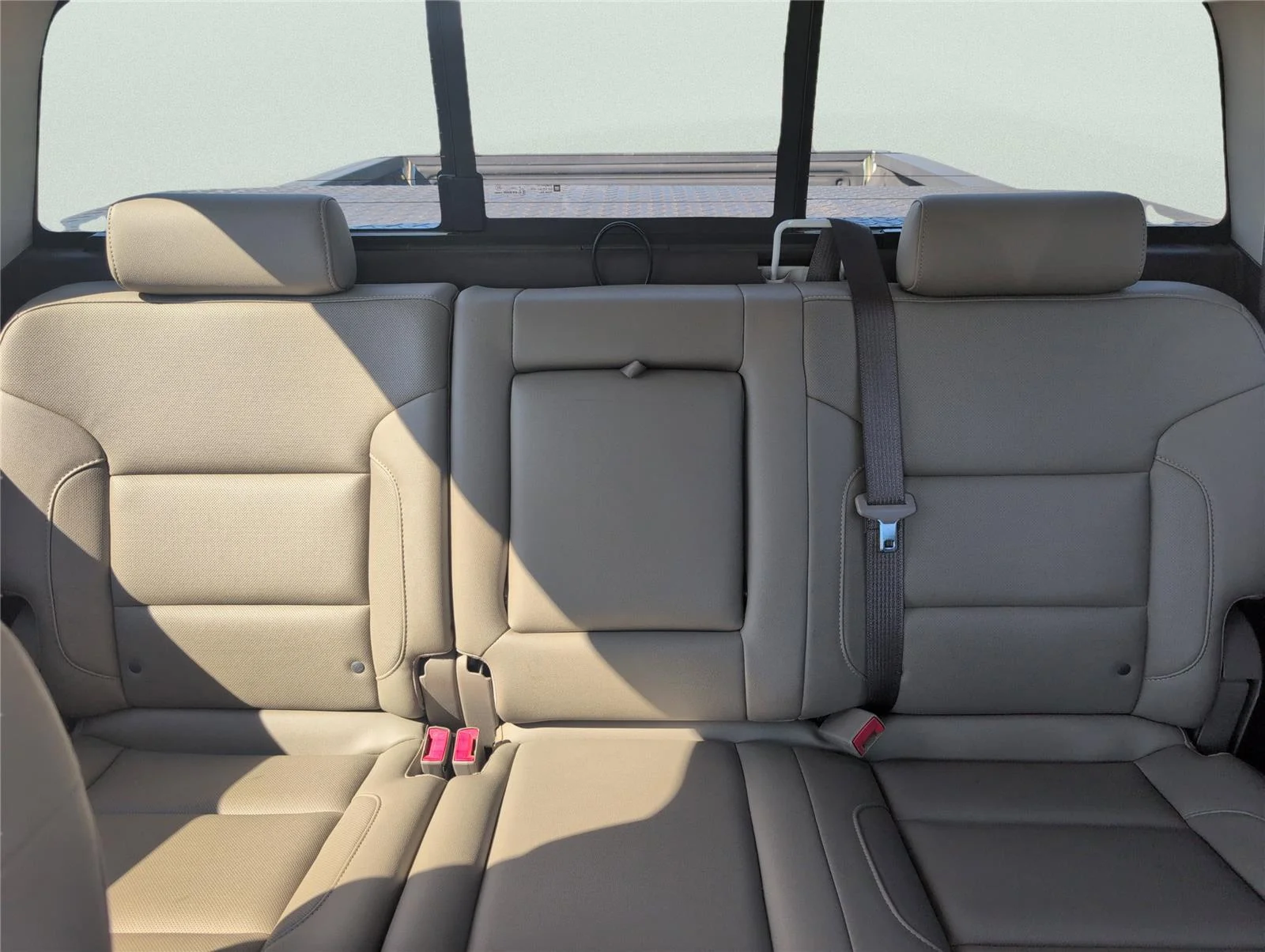 Used 2019 SUMMIT WHITE Chevrolet LTZ image 32