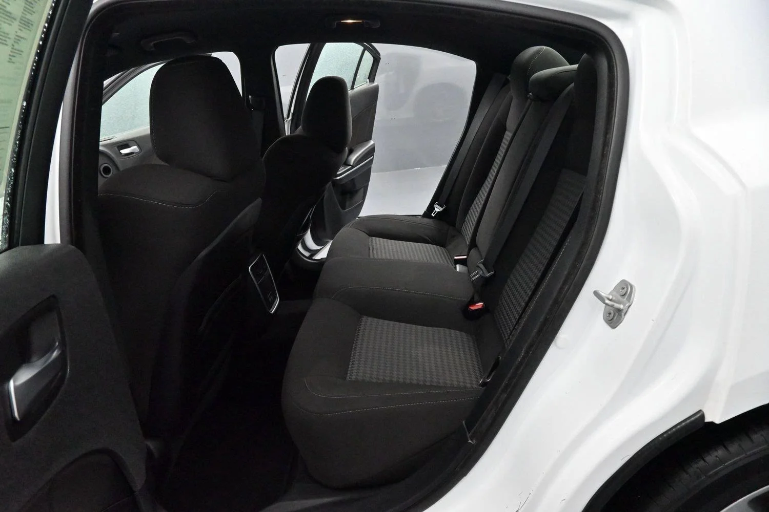 Used 2021 White Knuckle Clearcoat Dodge R/T image 25