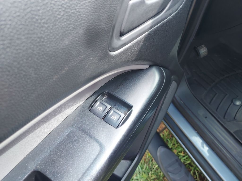 Used 2021 Gray Chevrolet Work Truck image 11