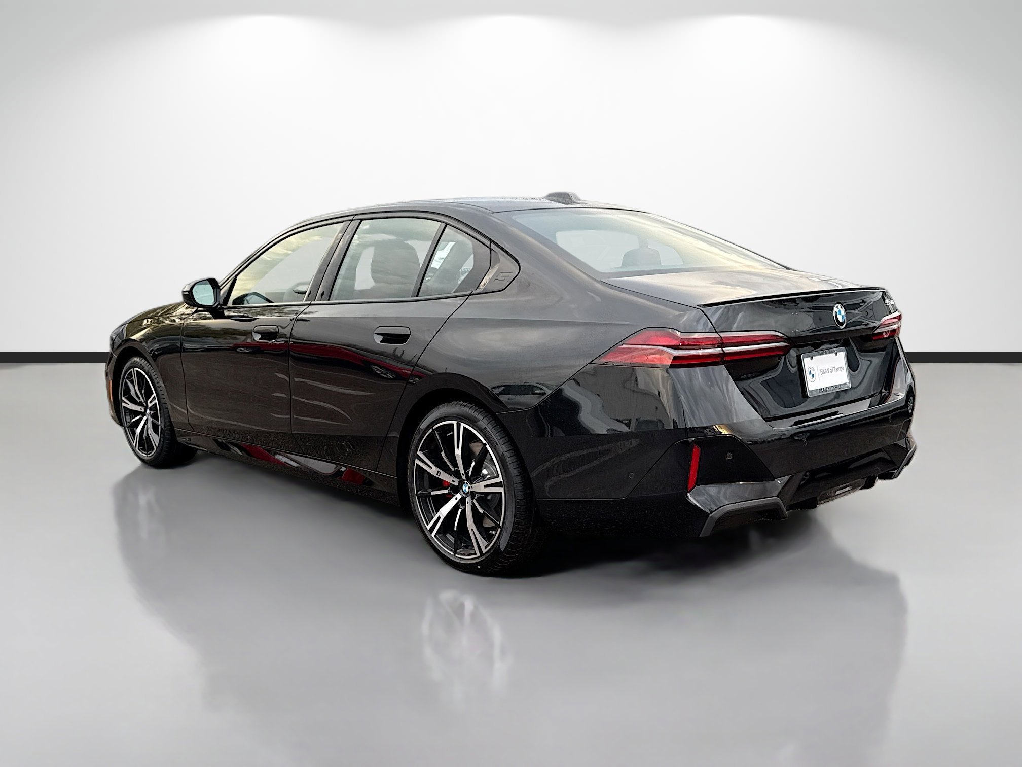 New 2026 BMW 5 Series 530i 4dr Car in Tampa #CX54208 | BMW of Tampa