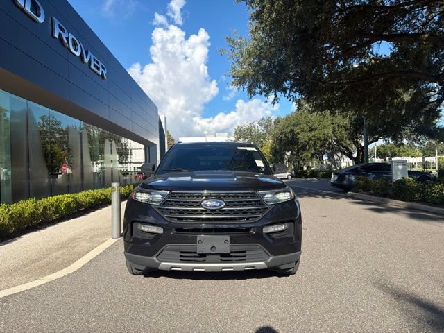 Used 2023 Black Metallic Ford XLT image 2