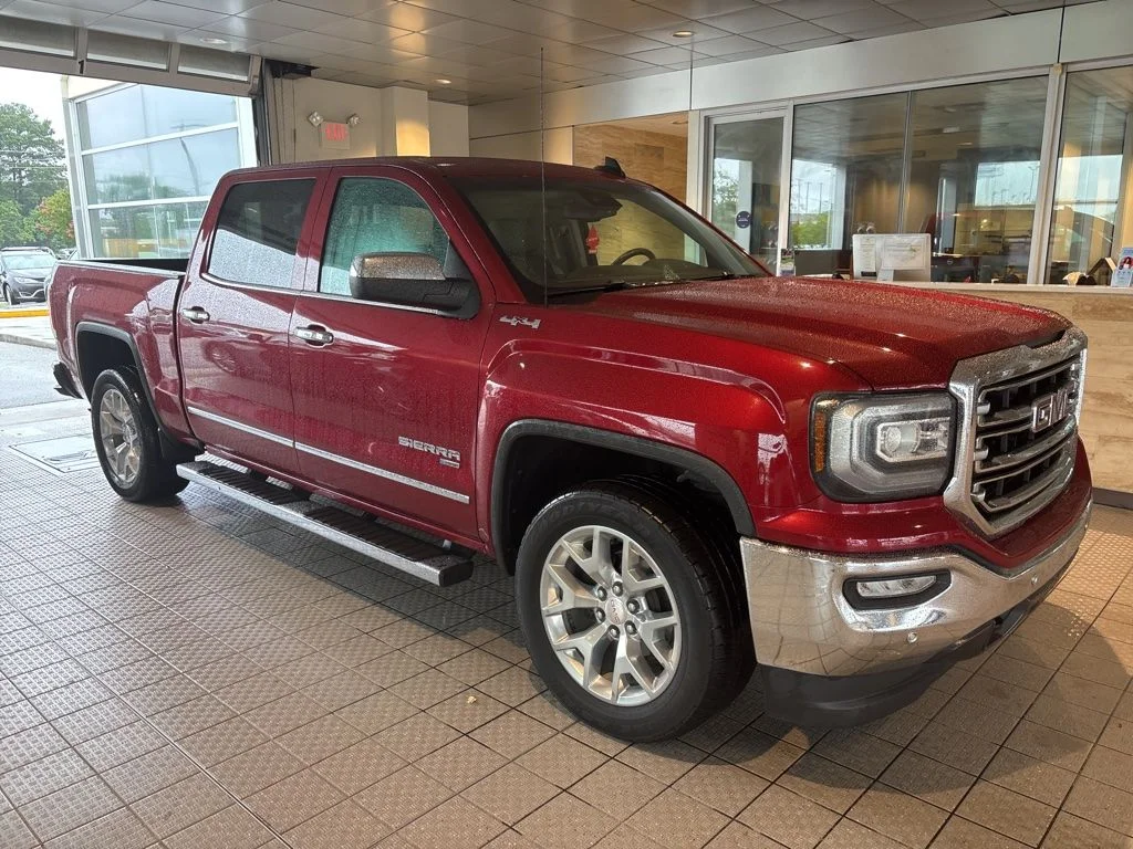 Used 2018 Red GMC SLT image 5