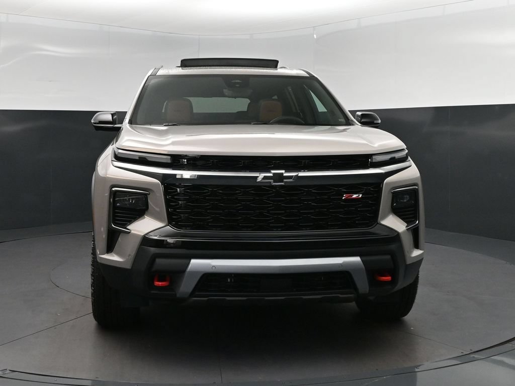 2027 Chevrolet Traverse Z71 - Photo 10
