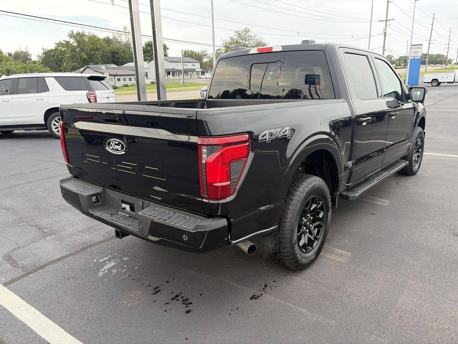 Used 2024 Agate Black Metallic Ford XLT image 3