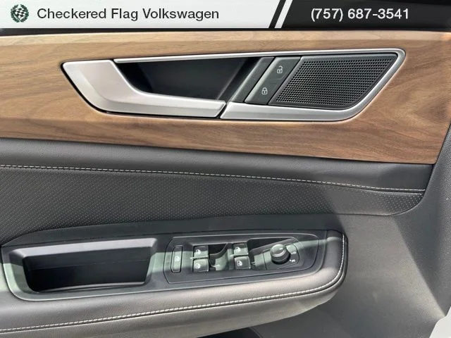 New 2026 White Volkswagen 2.0T SE image 12