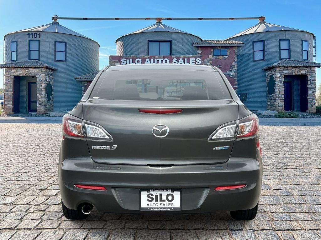 Used 2012 Gray Mazda i Touring image 4