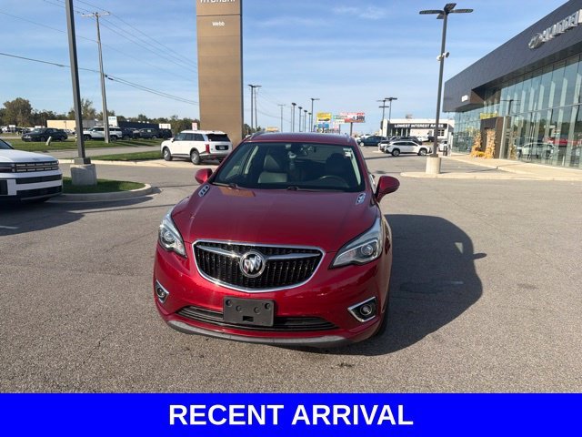 Used 2019 Red Buick Essence image 4