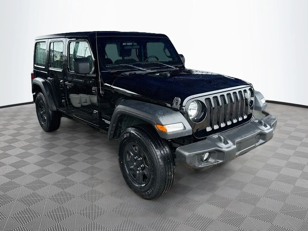Used 2021 Black Jeep Unlimited Sport image 4