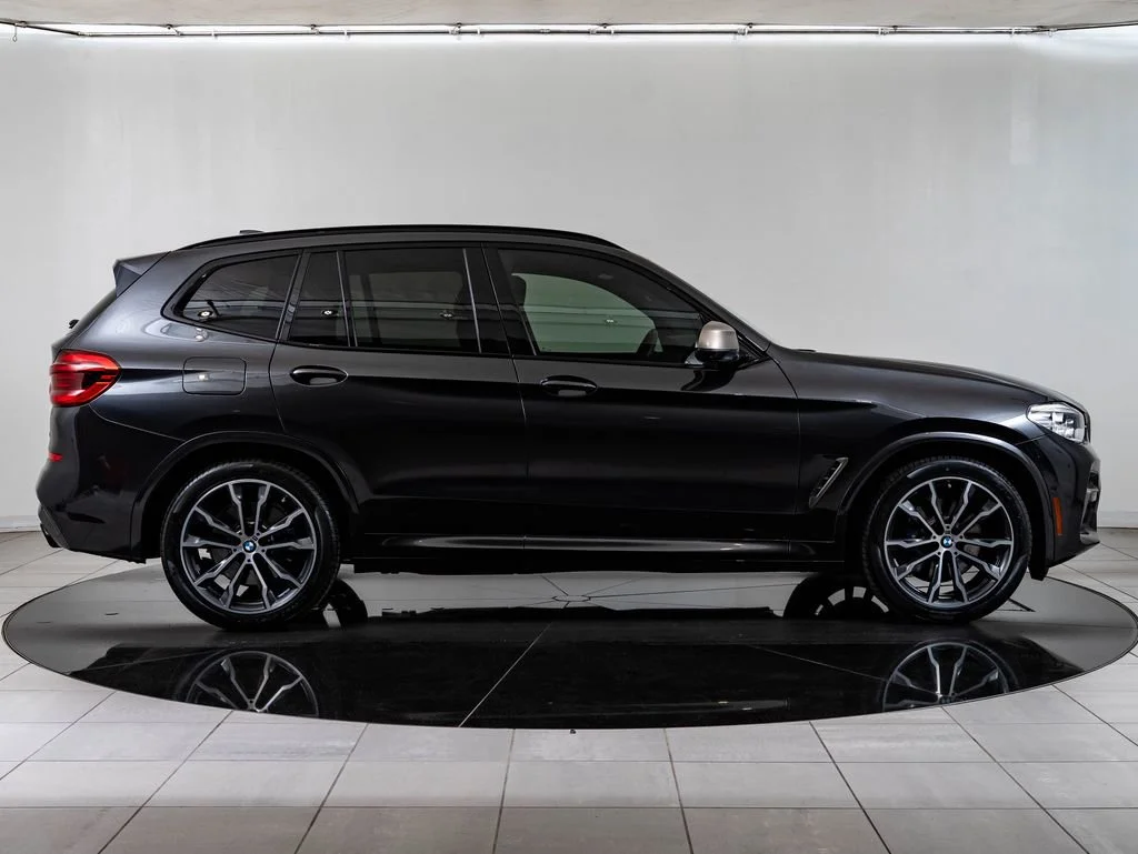 Used 2021 Dark Graphite Metallic BMW M40i image 11