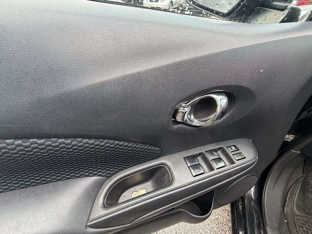 Used 2014 Black Nissan SV image 6