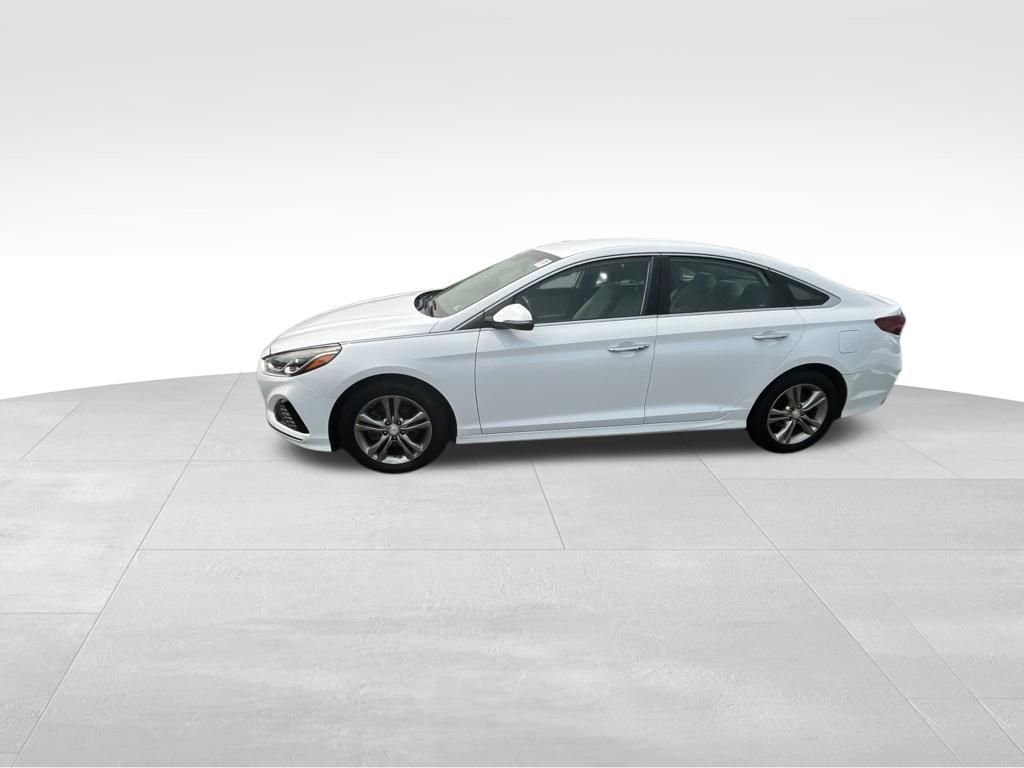 Used 2019 White Hyundai SEL image 5
