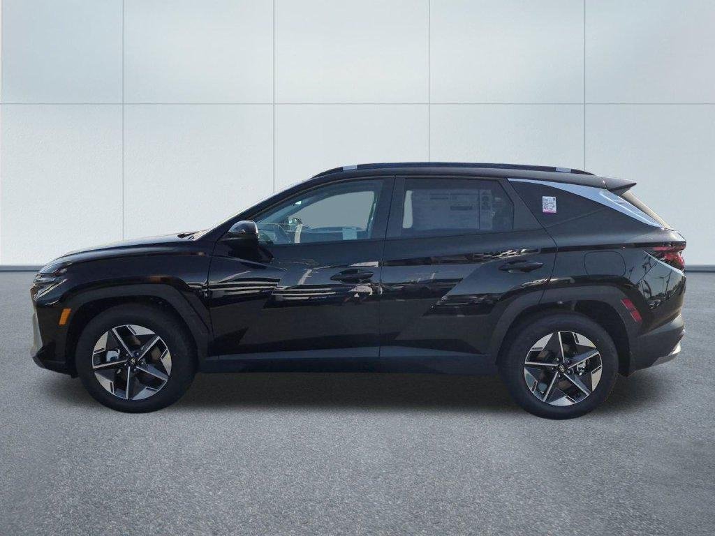 New 2026 Gray Hyundai SEL FWD image 3