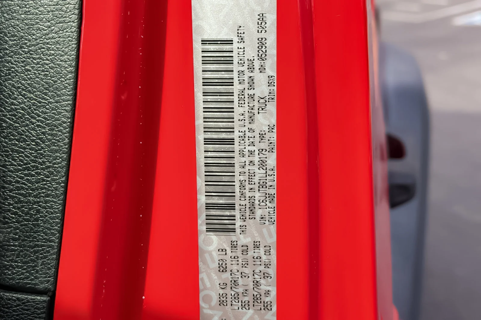Used 2020 Firecracker Red Clearcoat Jeep Rubicon image 40
