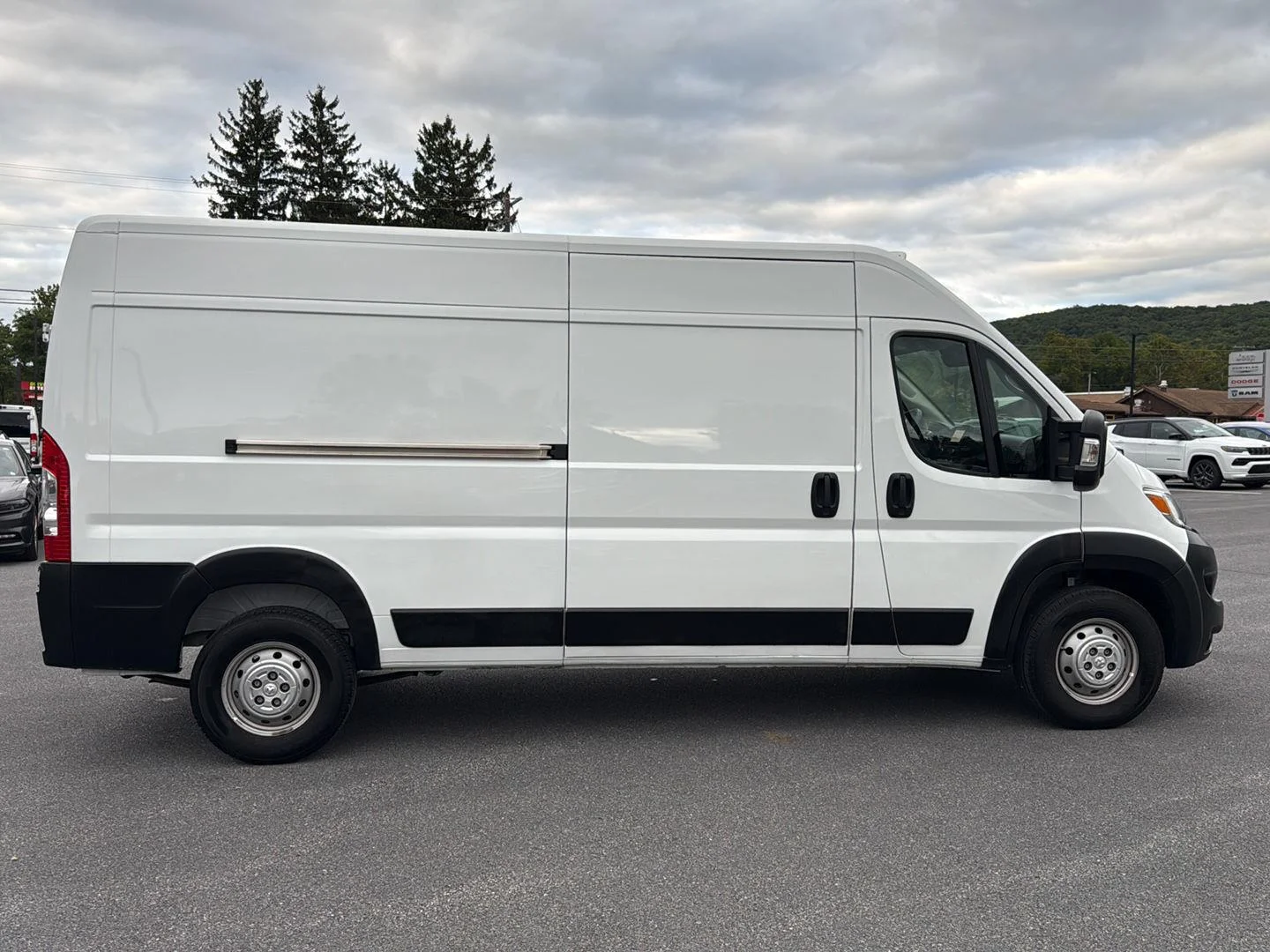Used 2023 Bright White Clearcoat Ram 2500 HIGH ROOF 159  WB image 6