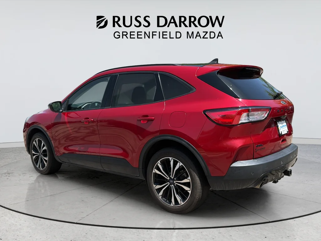 Used 2022 Red Ford SEL image 3