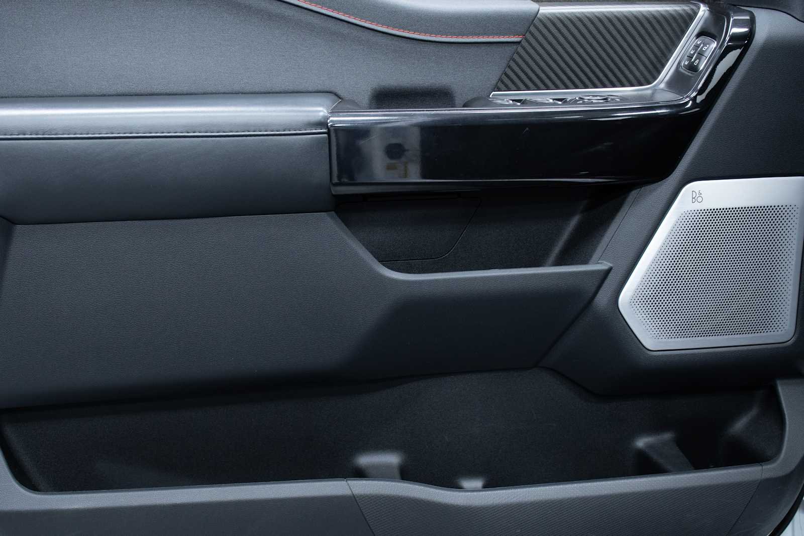 2023 Ford F-150 Raptor - Photo 15