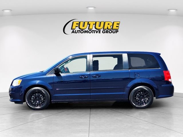 Used 2016 Blue Dodge SE image 7