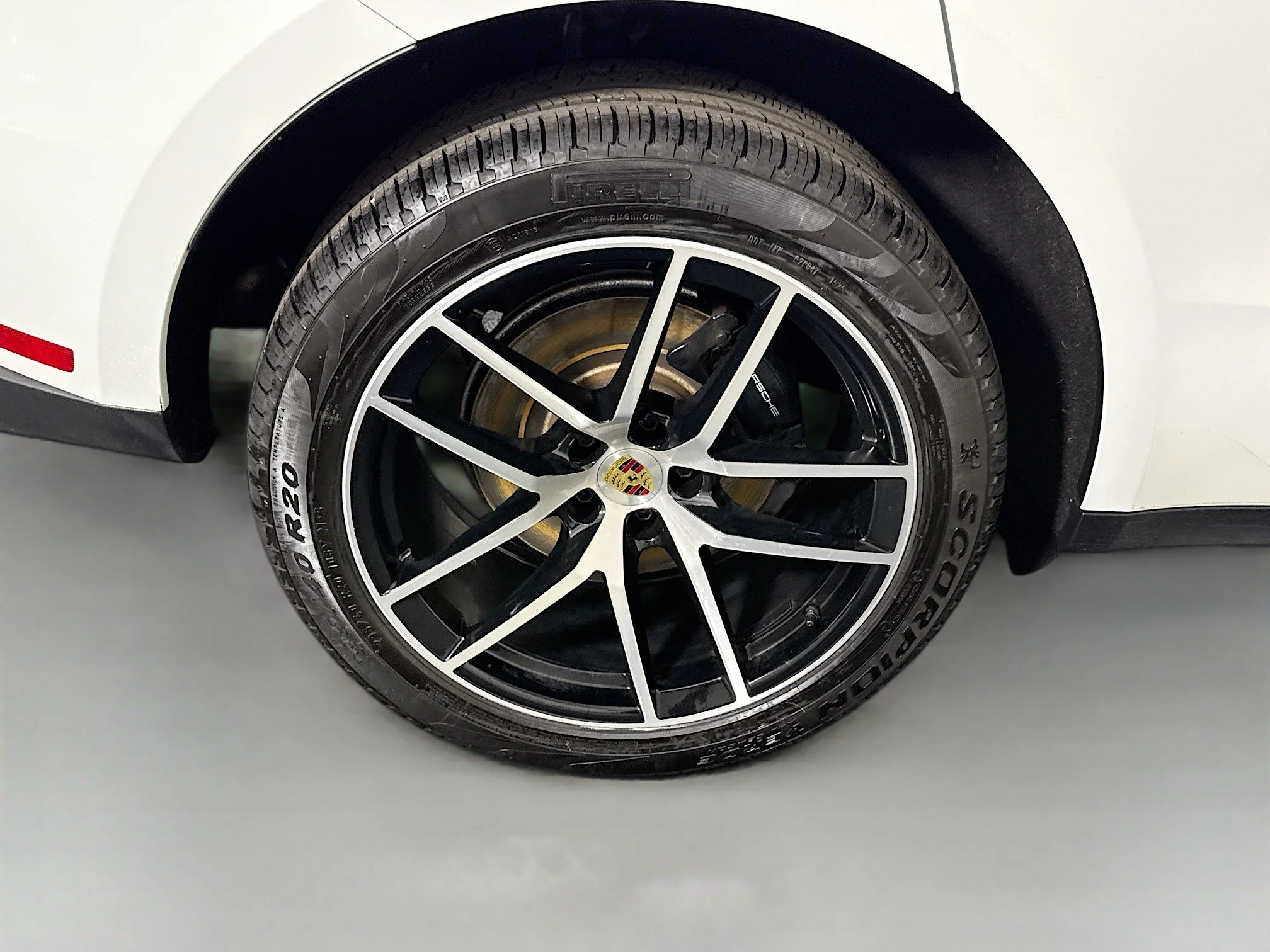 Used 2023 Carrara White Metallic Porsche Base image 29