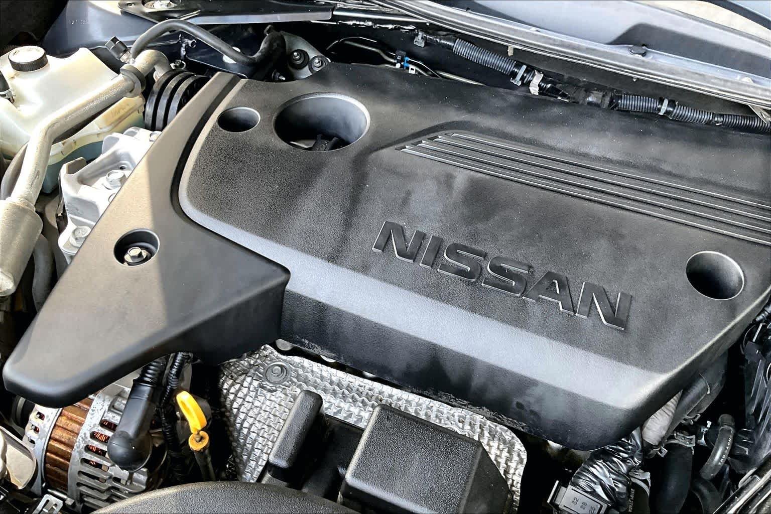 Used 2018 Gun Metallic Nissan 2.5 S image 31