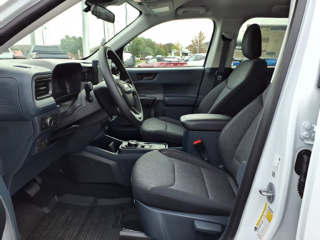 New 2026 Oxford White Ford XLT image 10