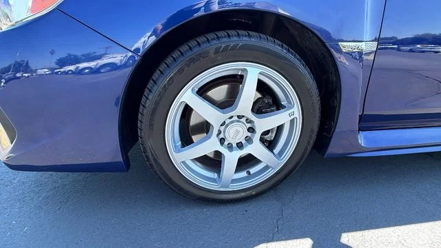 Used 2021 Blue Subaru Base image 10