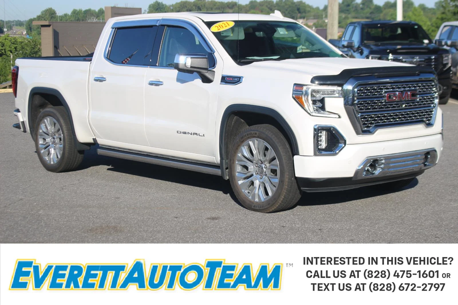 Used 2021 WHITE FROST TRICOAT GMC Denali image 1