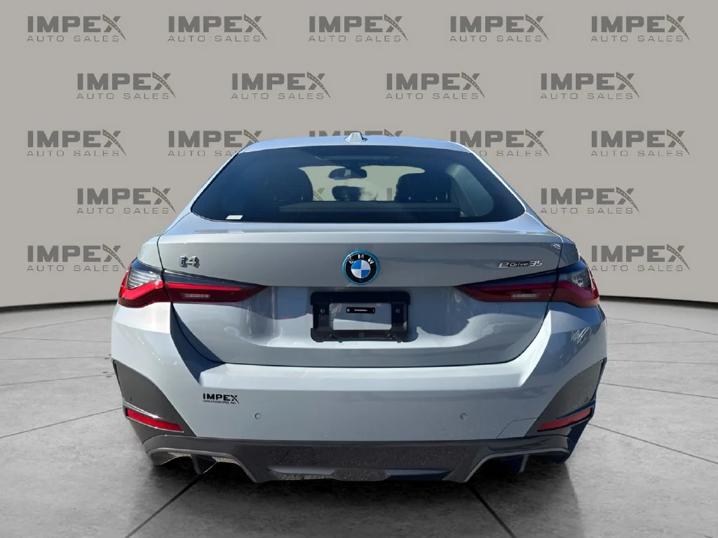 Used 2024 Gray BMW eDrive35 image 4