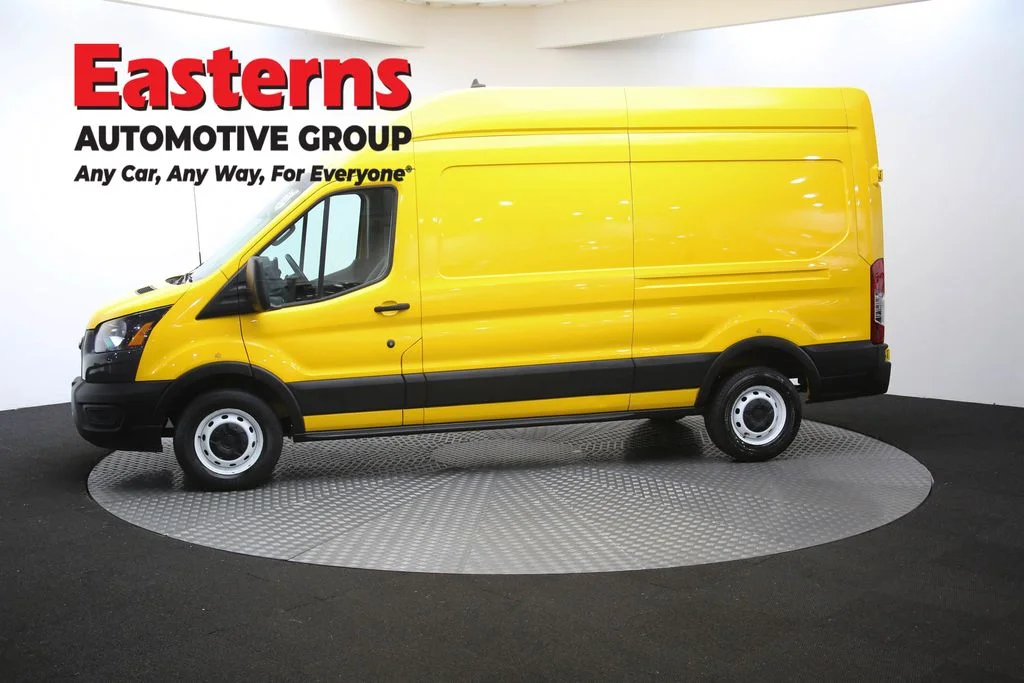 Used 2021 Yellow Ford Base image 60