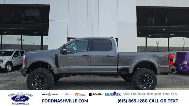 2026 Ford F-250 Super Duty Black Widow 4WD