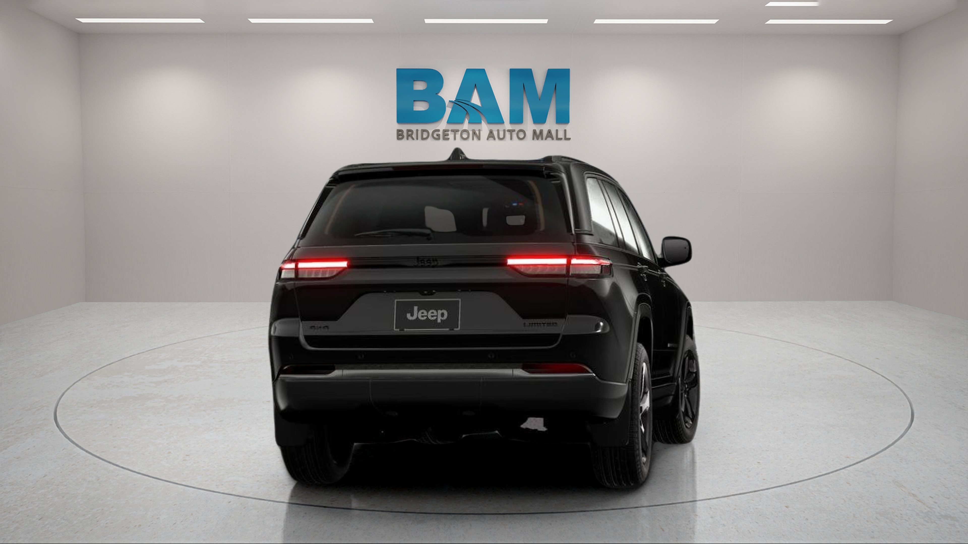 New 2026 Diamond Black Crystal Pearl-Coat Exterior Paint Jeep Limited image 13