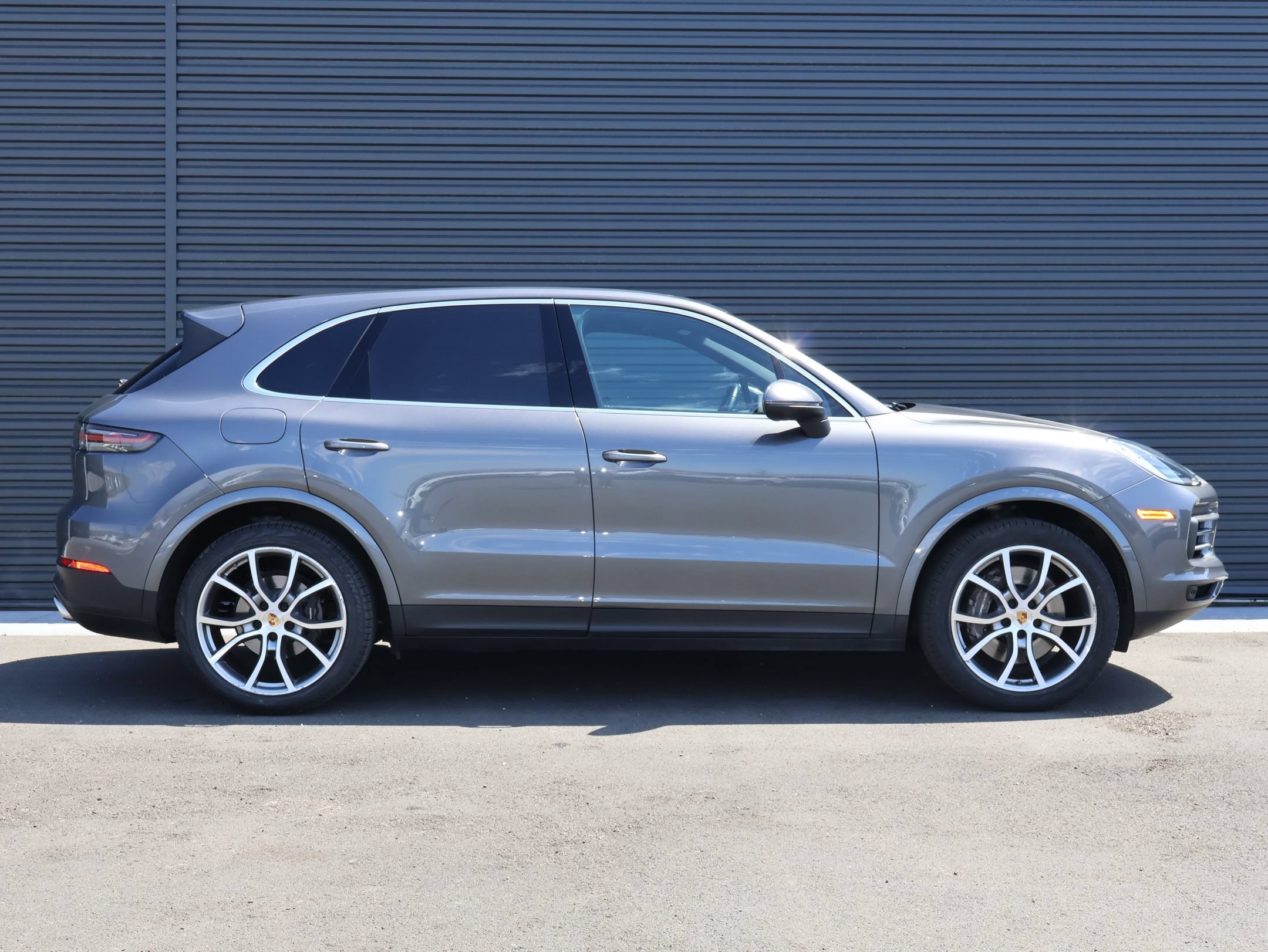 Certified Used 2023 Quartzite Grey Metallic Porsche  image 8