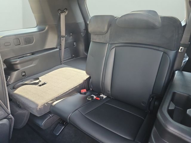 New 2027 White Kia SX Prestige image 21