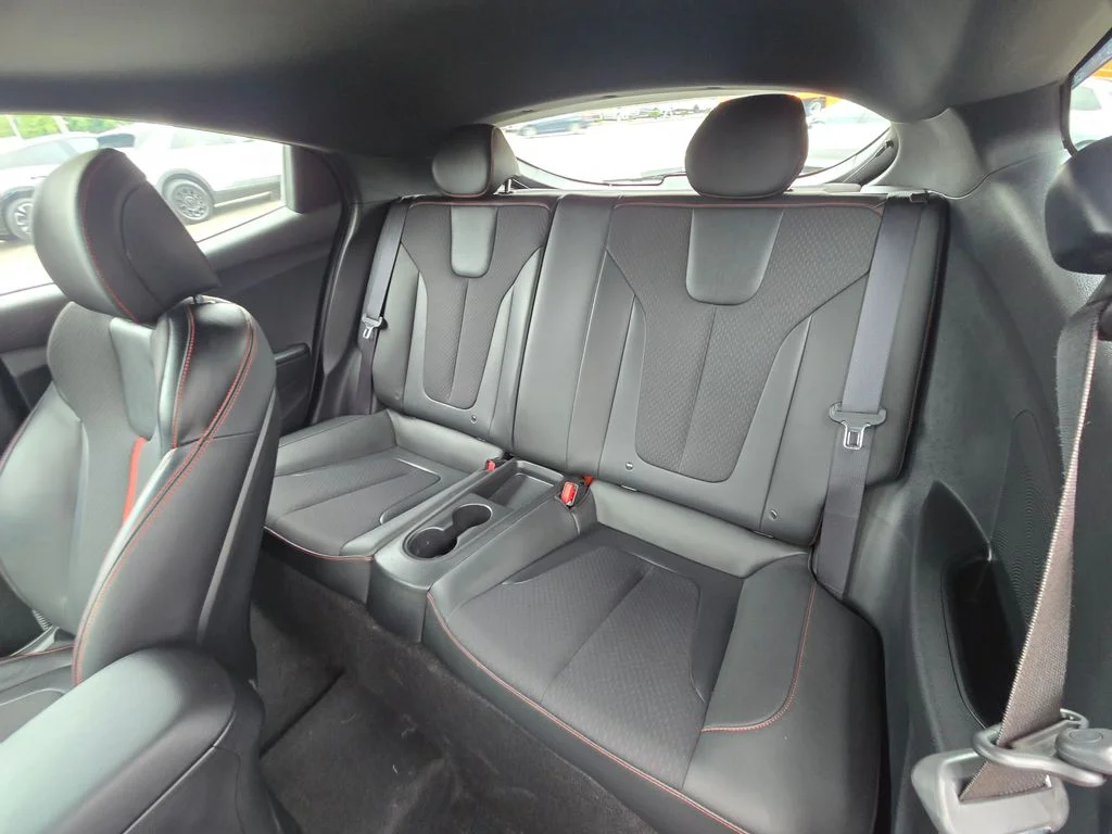 2021 Hyundai Veloster - Photo 15