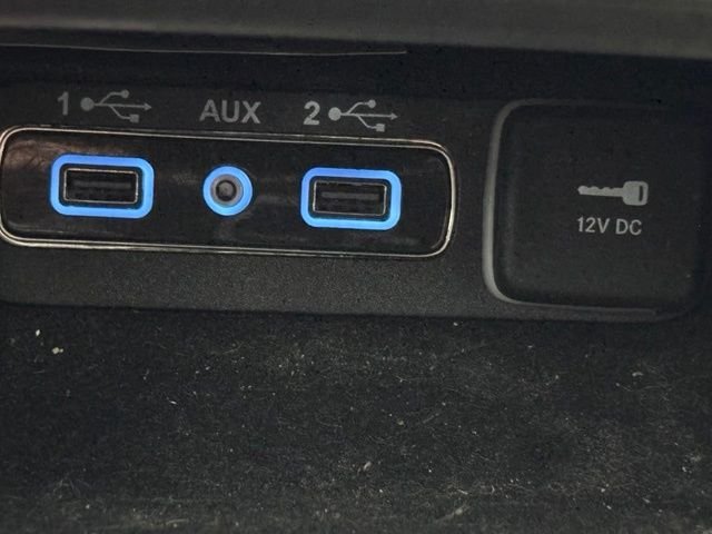 Used 2018 Black Jeep Altitude image 33