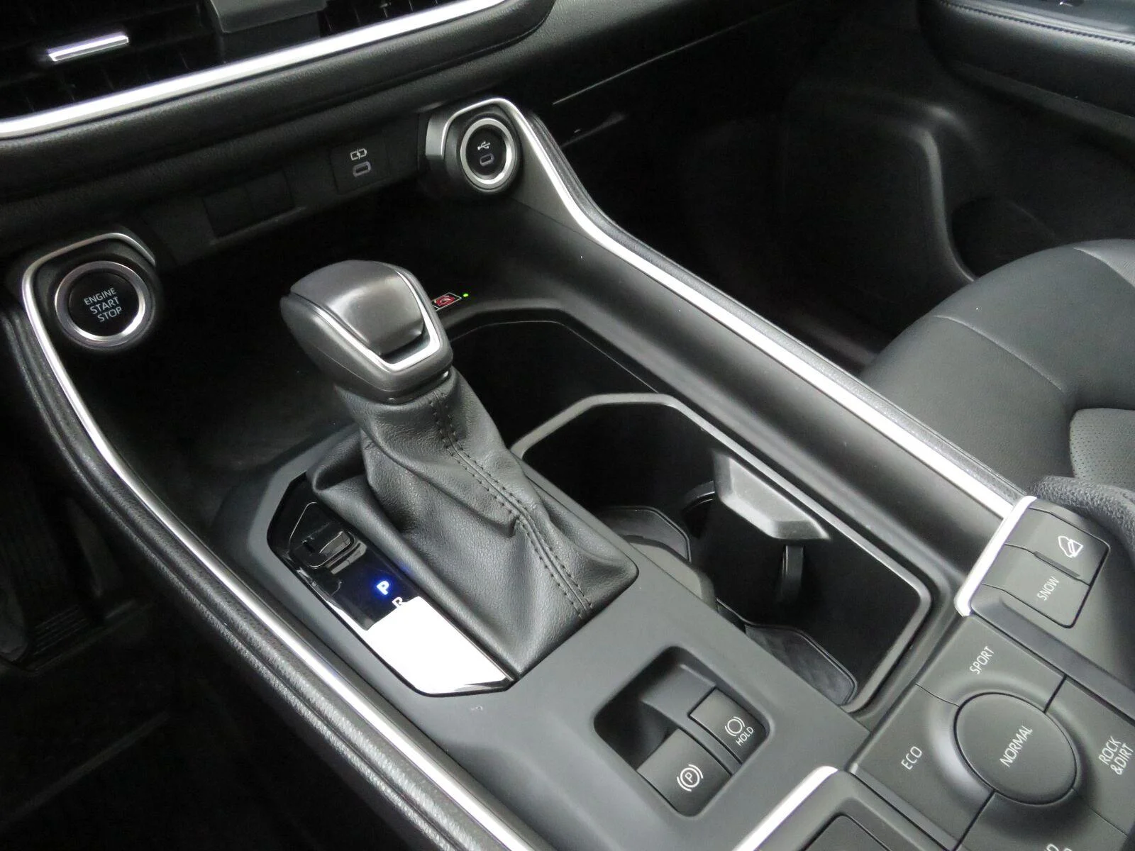 Used 2024 Blueprint Toyota XLE image 31