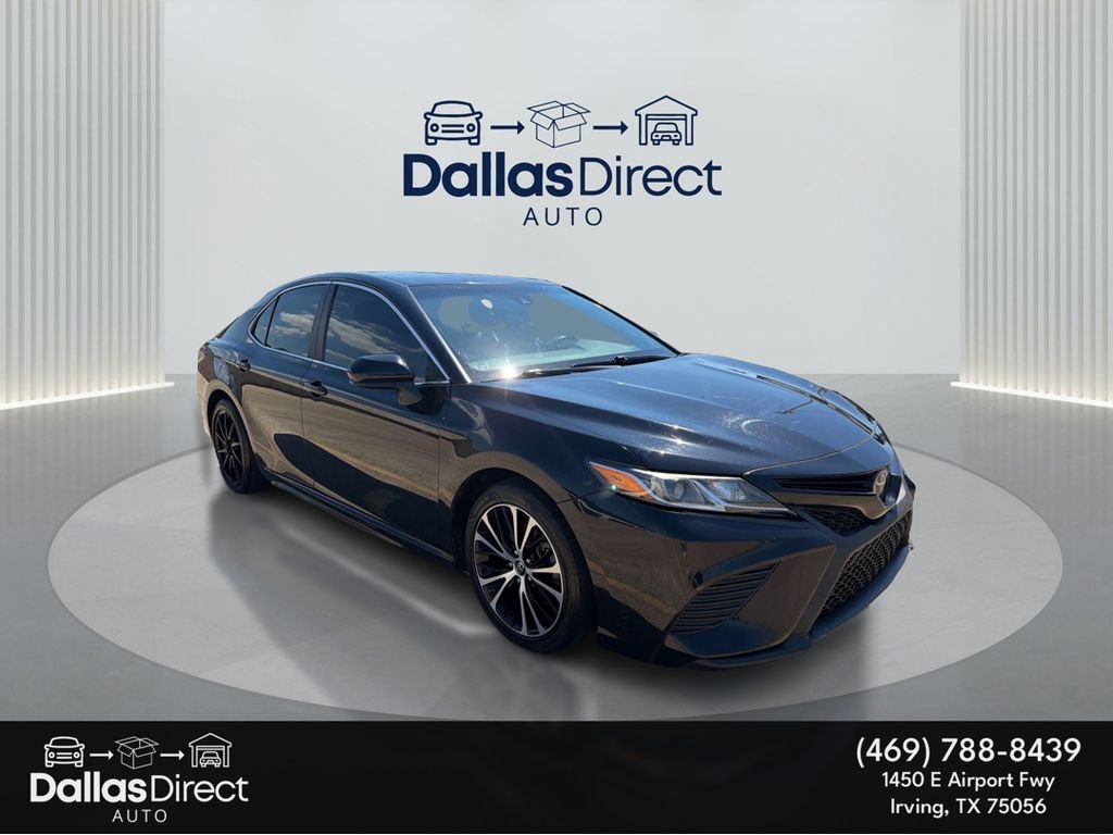Used 2019 Midnight Black Metallic Toyota SE image 2