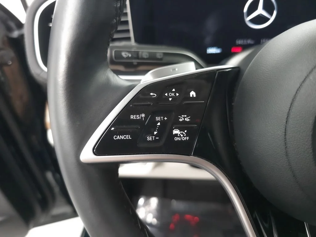 Used 2024 Emerald Green Metallic Mercedes-Benz GLE 450 image 11