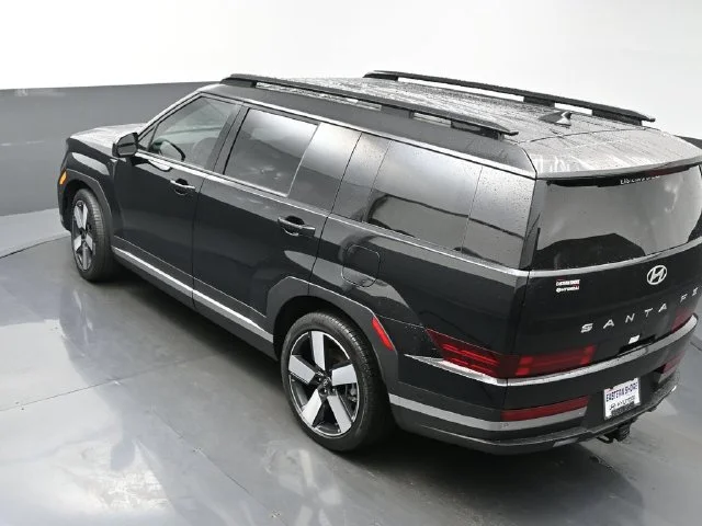Used 2025 Black Hyundai Limited image 39