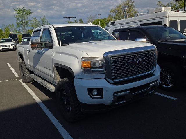 2015 GMC Sierra Denali 4x4 Crew Cab SWB SRW's photo