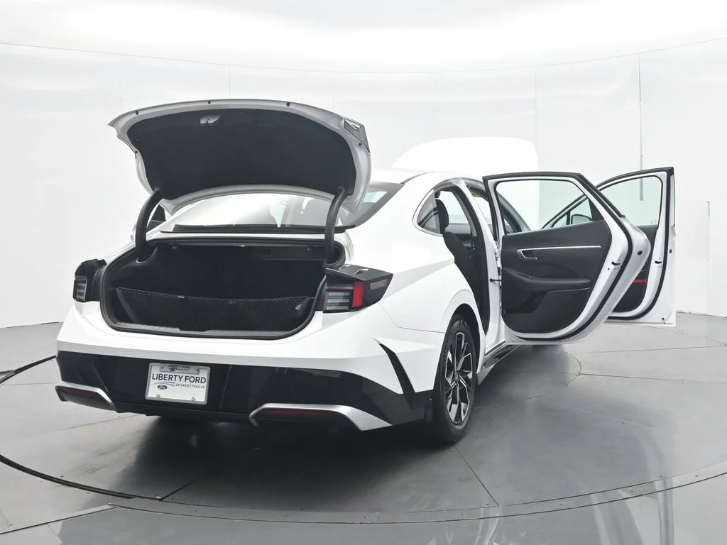 Certified Used 2025 White Hyundai SEL image 57